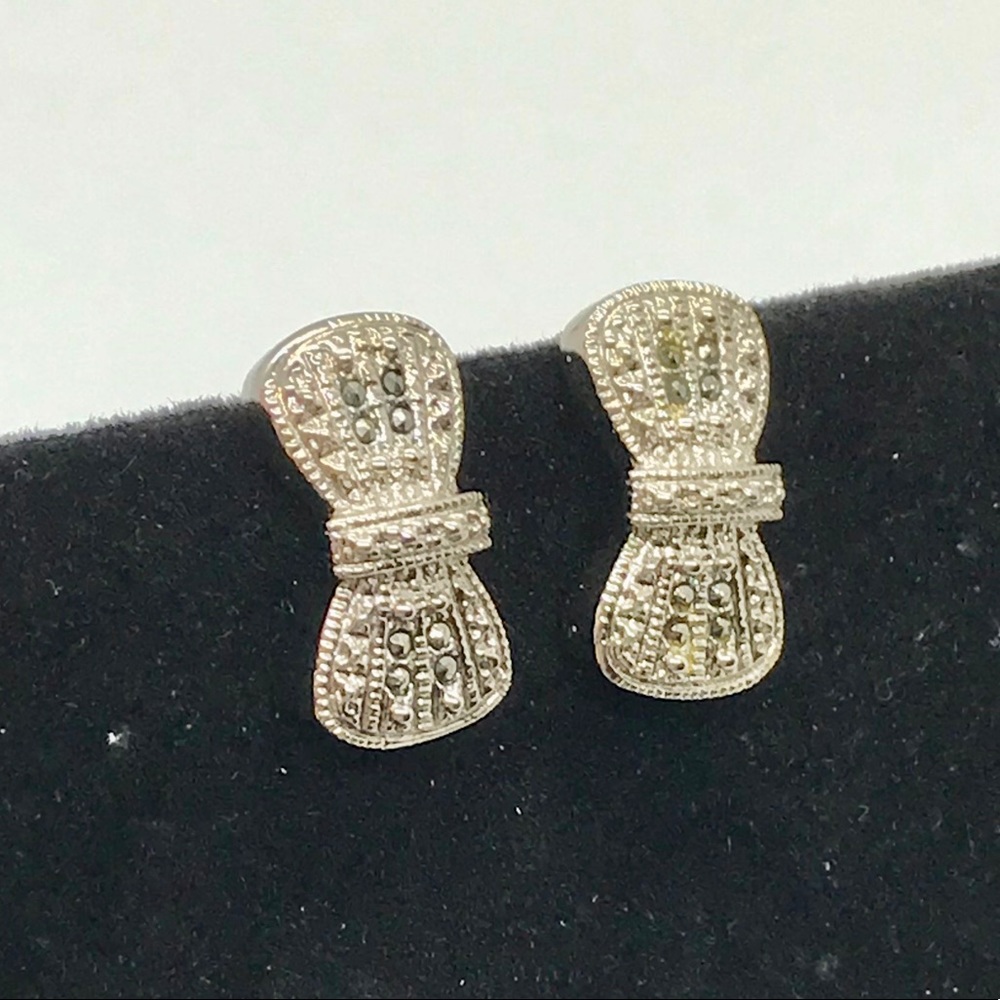 VTG Silver Marcasite Clip On Earrings - Picture 6 of 7
